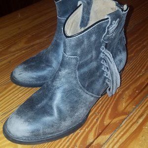 "Very Volatile" brand leather booties sz 8.5